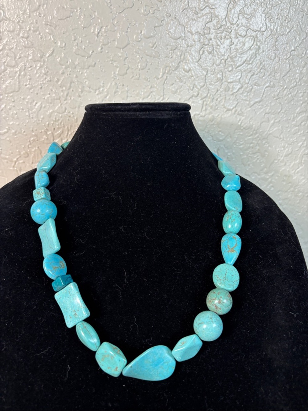 Handmade turquoise bead’s necklace